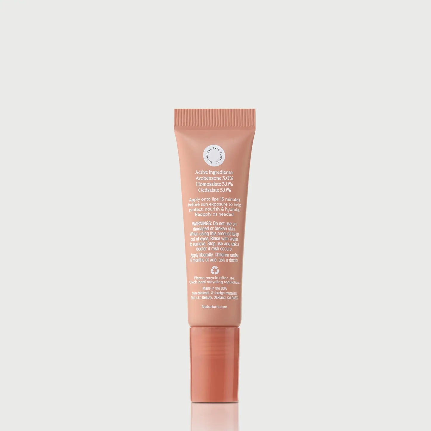 phyto-glow-lip-balm-spf-45-getaway-w0 NATR-10126_PhytoGlow_SPF_Getaway_primary_capon_back_bonebkgd_1.webp