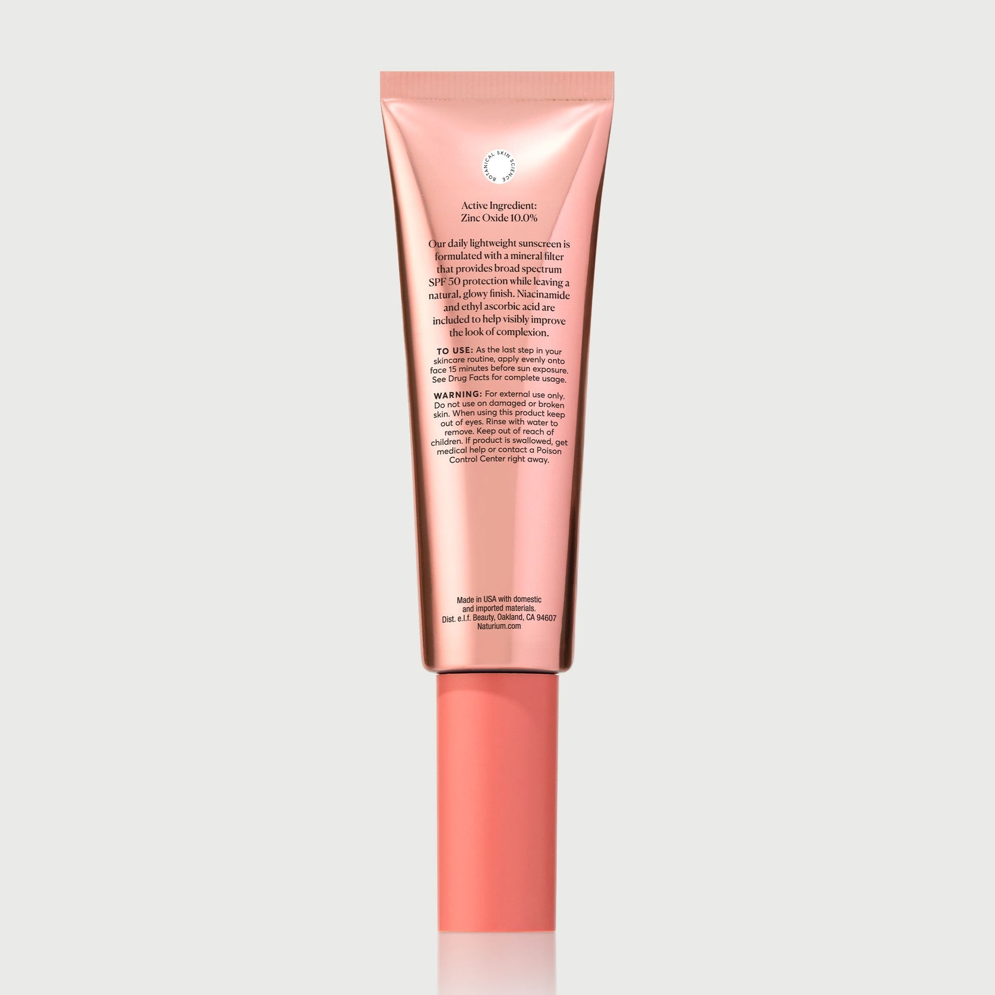dew-glow-moisturizer-mineral-spf-50-z2 NATR-10163_Dew-Glow-Moisturizer-Mineral-SPF_back_capon-bonebkgd_a99e231e-ca92-4014-addb-f1e7b794e9ab.jpg