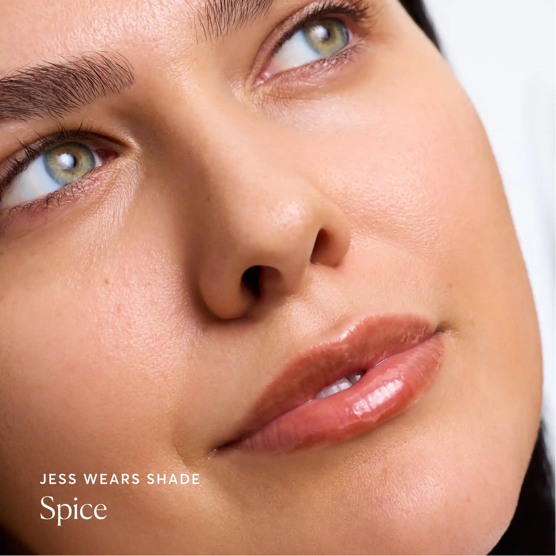 phyto-glow-lip-balm-spice-t1 NATR-60113-Alt-Images-Phyto-Glow-Lip-Balm-Spice-04.webp
